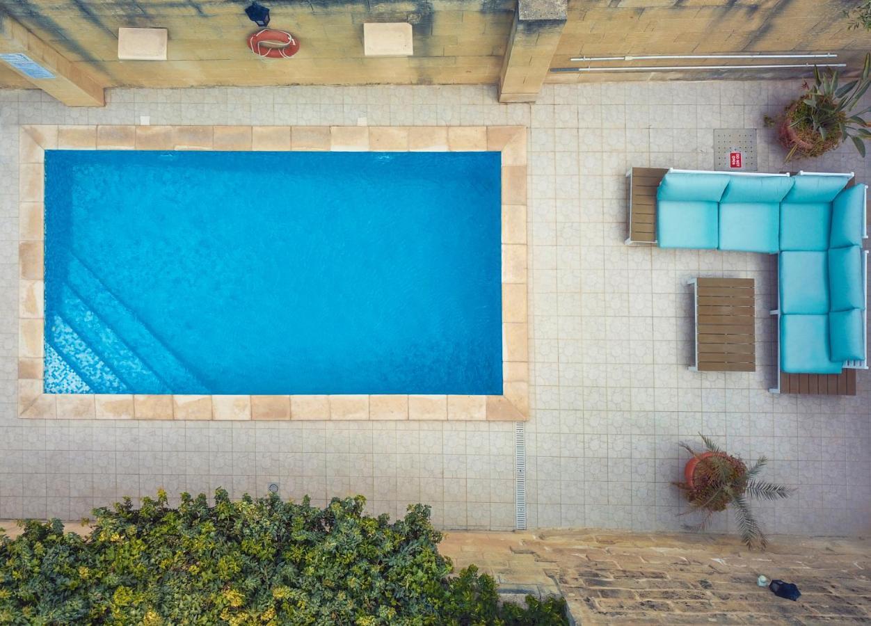 Villa Superb Maltese Farmhouse With Private Pool à Victoria Extérieur photo