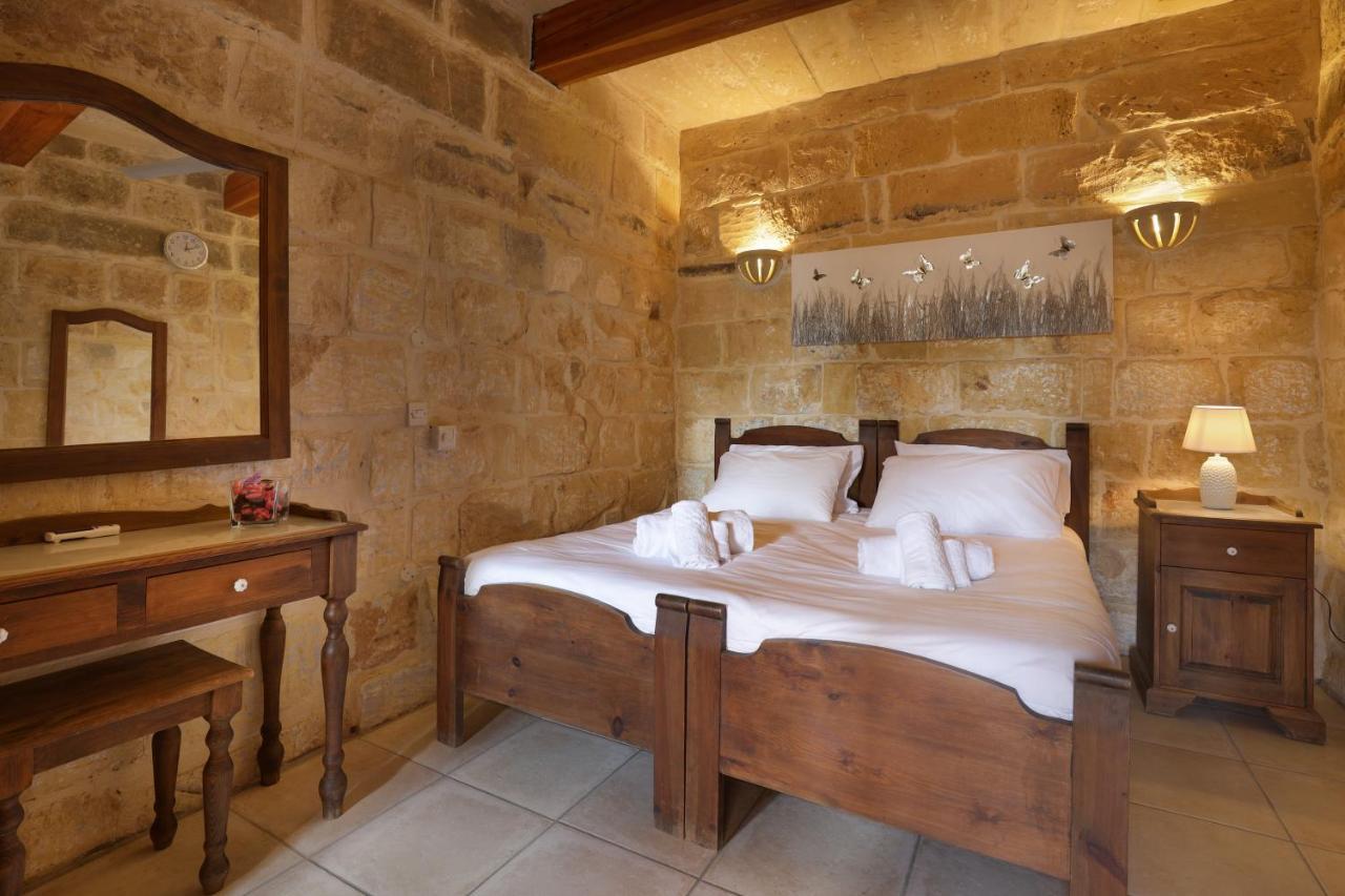 Villa Superb Maltese Farmhouse With Private Pool à Victoria Extérieur photo